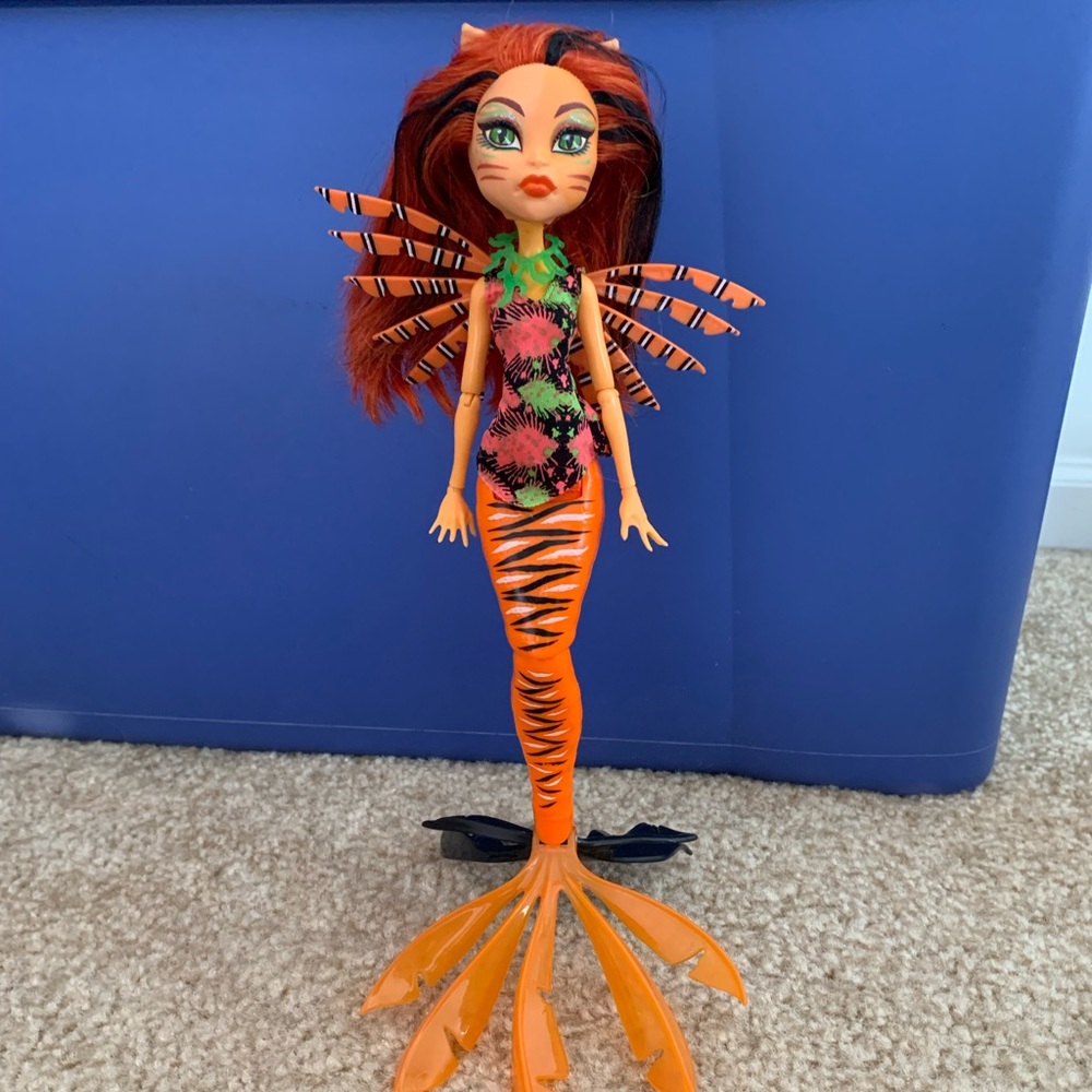 MONSTER HIGH GREAT SCARIER REEF TORALEI DOLL